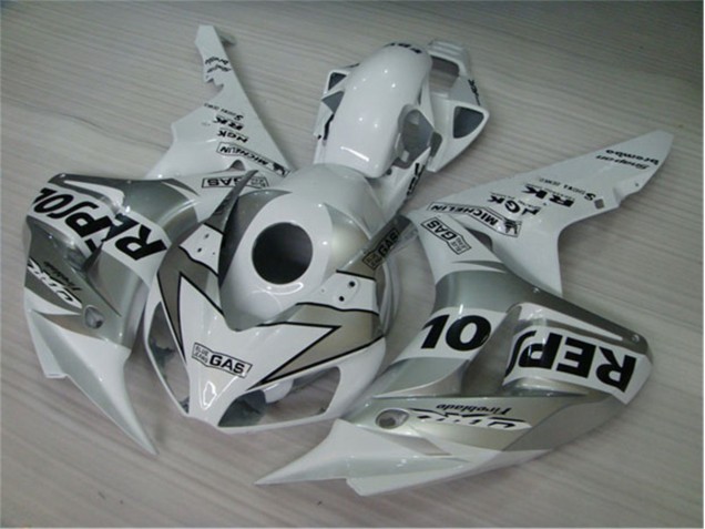 Honda CBR 1000 RR 2004-2005 - Weiß Silber Schwarz Repsol Honda CBR 1000 RR 2004-2005 - Weiß Silber Schwarz Repsol