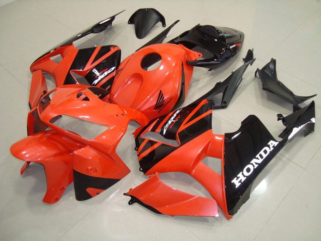 Honda CBR 600 RR 2005-2006 - Orange Honda CBR 600 RR 2005-2006 - Orange