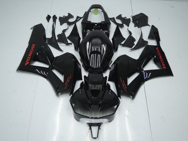 Honda CBR 600 RR 2013-2021 - Glänzend Schwarz mit rotem Aufkleber Honda CBR 600 RR 2013-2021 - Glänzend Schwarz mit rotem Aufkleber