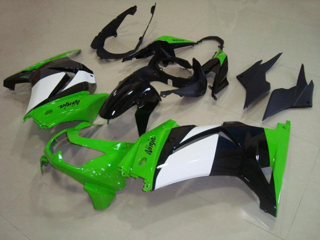Kawasaki ZX 250R 2008-2012 - Grün Weiß Schwarz Kawasaki ZX 250R 2008-2012 - Grün Weiß Schwarz