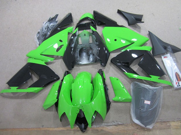 Kawasaki ZX10R 2003-2005 - Schwarz Grün Kawasaki ZX10R 2003-2005 - Schwarz Grün