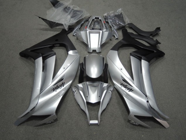 Kawasaki ZX10R 2011-2015 - Silber Schwarz Ninja Kawasaki ZX10R 2011-2015 - Silber Schwarz Ninja