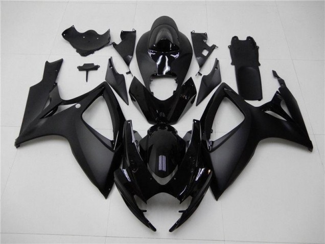 Suzuki GSXR 600 / 750 K6 2006-2007 - Matt Schwarz Suzuki GSXR 600 / 750 K6 2006-2007 - Matt Schwarz