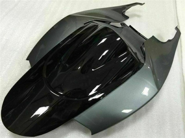 Suzuki GSXR 600 / 750 K6 2006-2007 - Silber Grau Suzuki GSXR 600 / 750 K6 2006-2007 - Silber Grau
